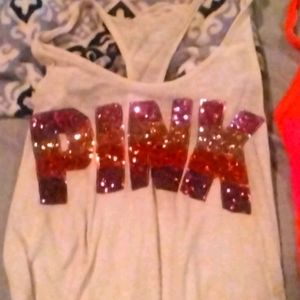 Vs Pink tank